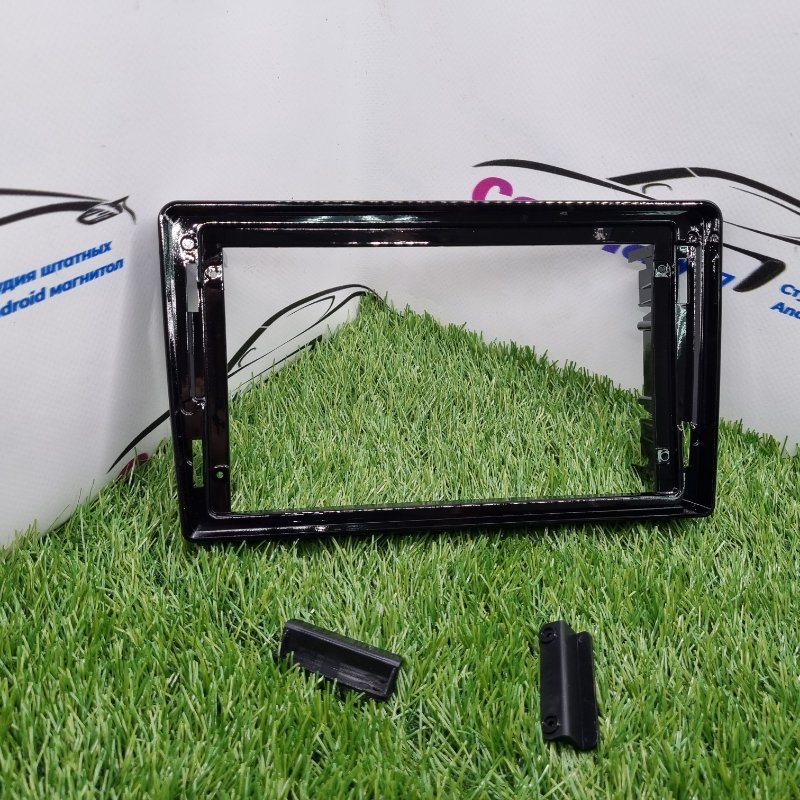 Переходная рамка магнитолы