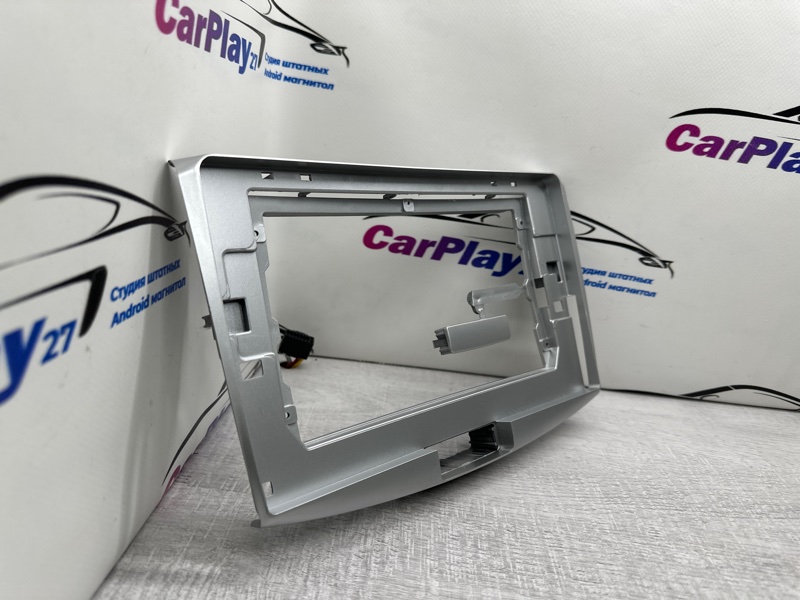 Переходная рамка магнитолы