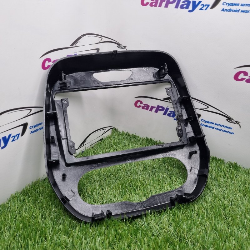 Переходная рамка магнитолы