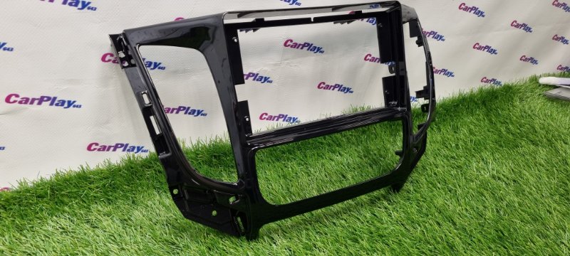 Переходная рамка магнитолы